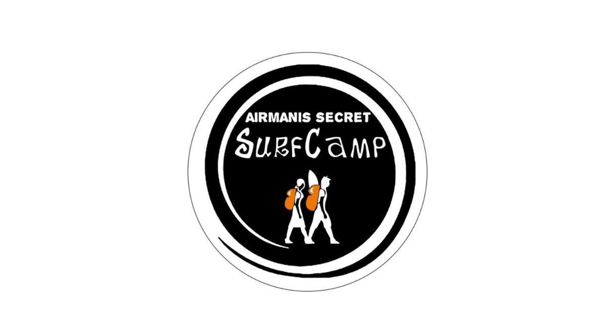 Air Manis Secret Surfcamp Apartment Taluk Batung Exterior photo